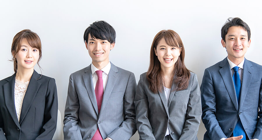 採用情報